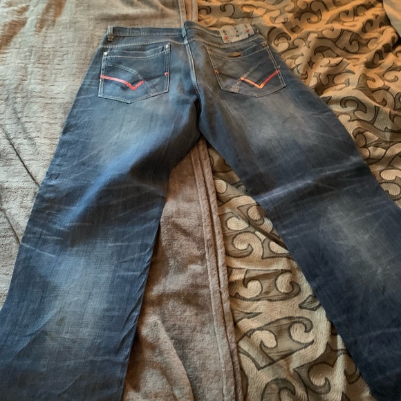 Parrish jeans distressed - Picture 2 of 2